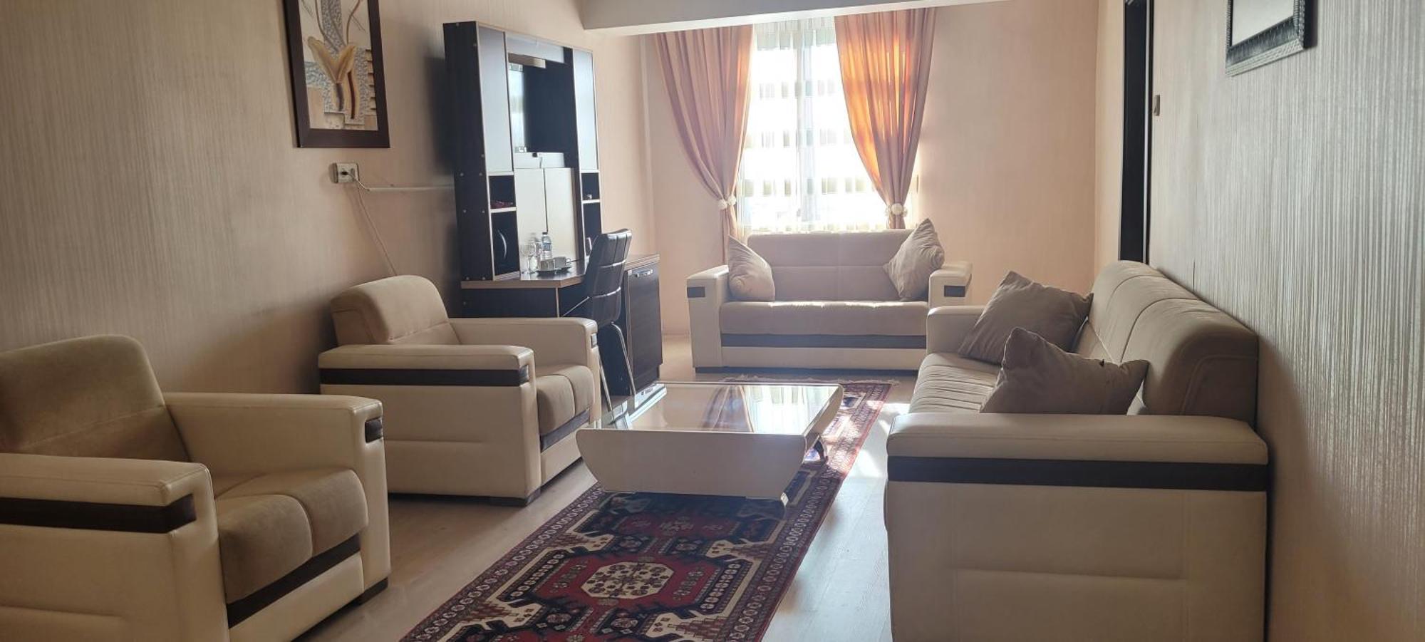 Guengoeren Hotel Kars Zewnętrze zdjęcie