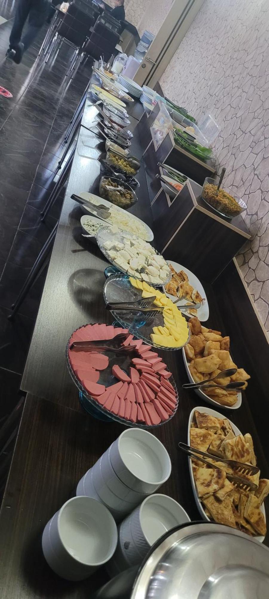 Guengoeren Hotel Kars Zewnętrze zdjęcie